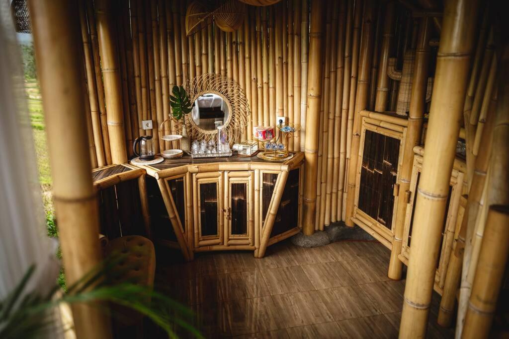 Вилла The Nude House Selat Экстерьер фото